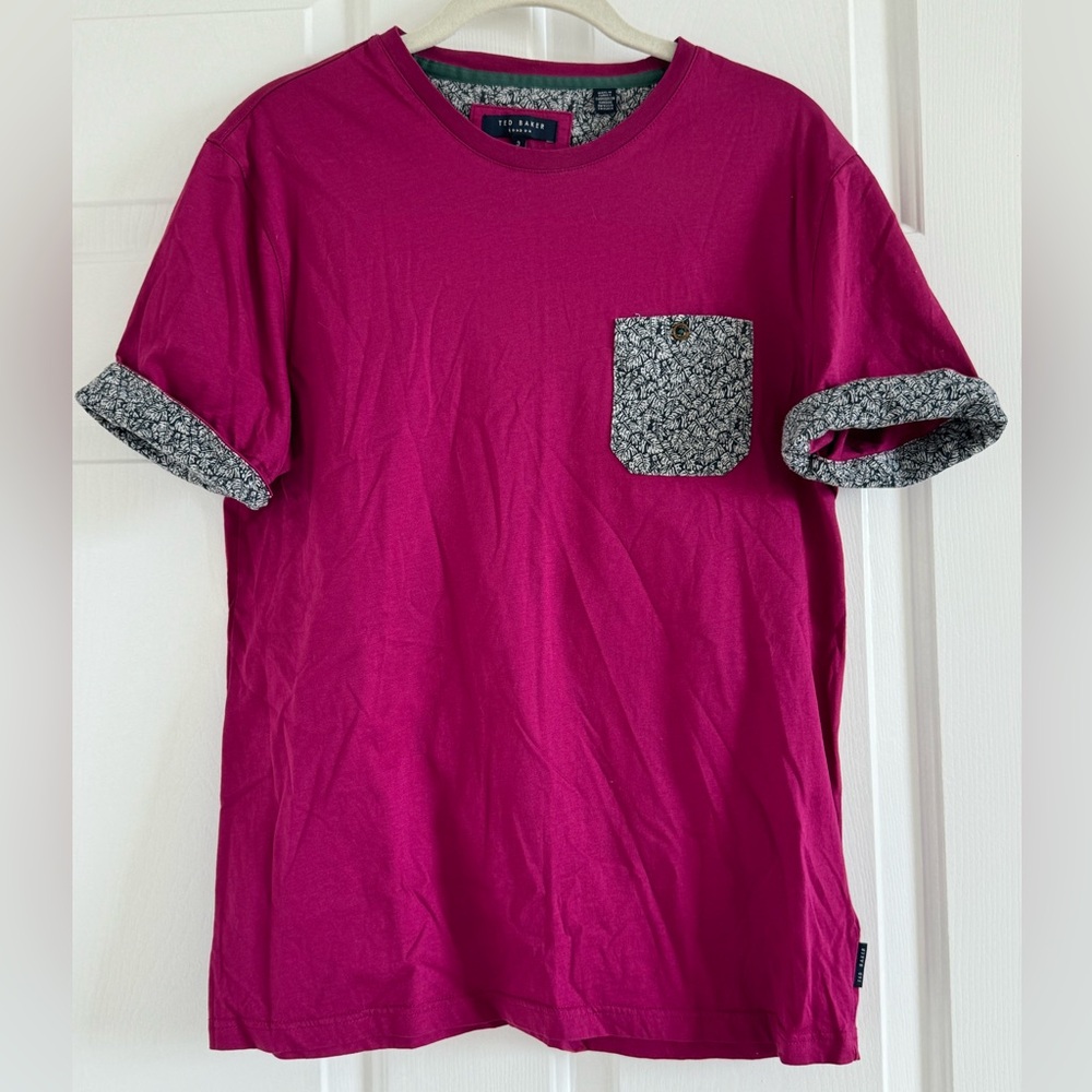 COPY - Ted Baker London pink printed cuff front pocket t-Shirt - size 3